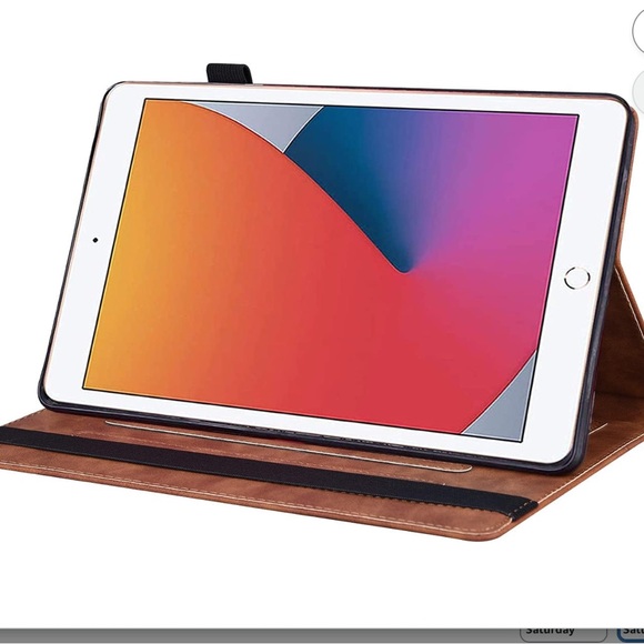 iPad Cover for Generations 7,8,9. - Picture 5 of 13